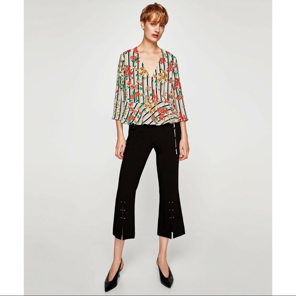 NWT ZARA Blouse Cache Coeur Floral Wrap πΊ